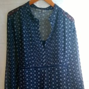 Apt 9 Woman Sheer Long Sleeve Shirt w Velvet Trim